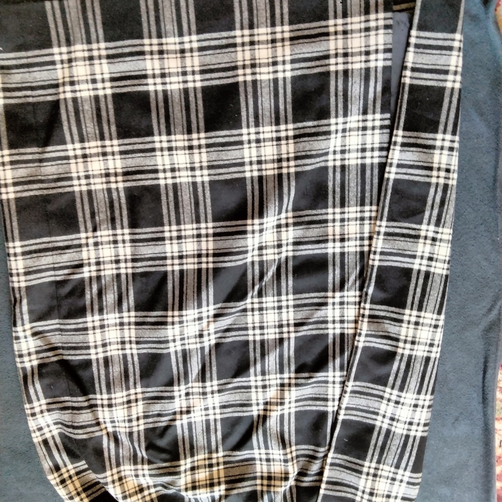 Evan Picone Black and White Checkered Pants